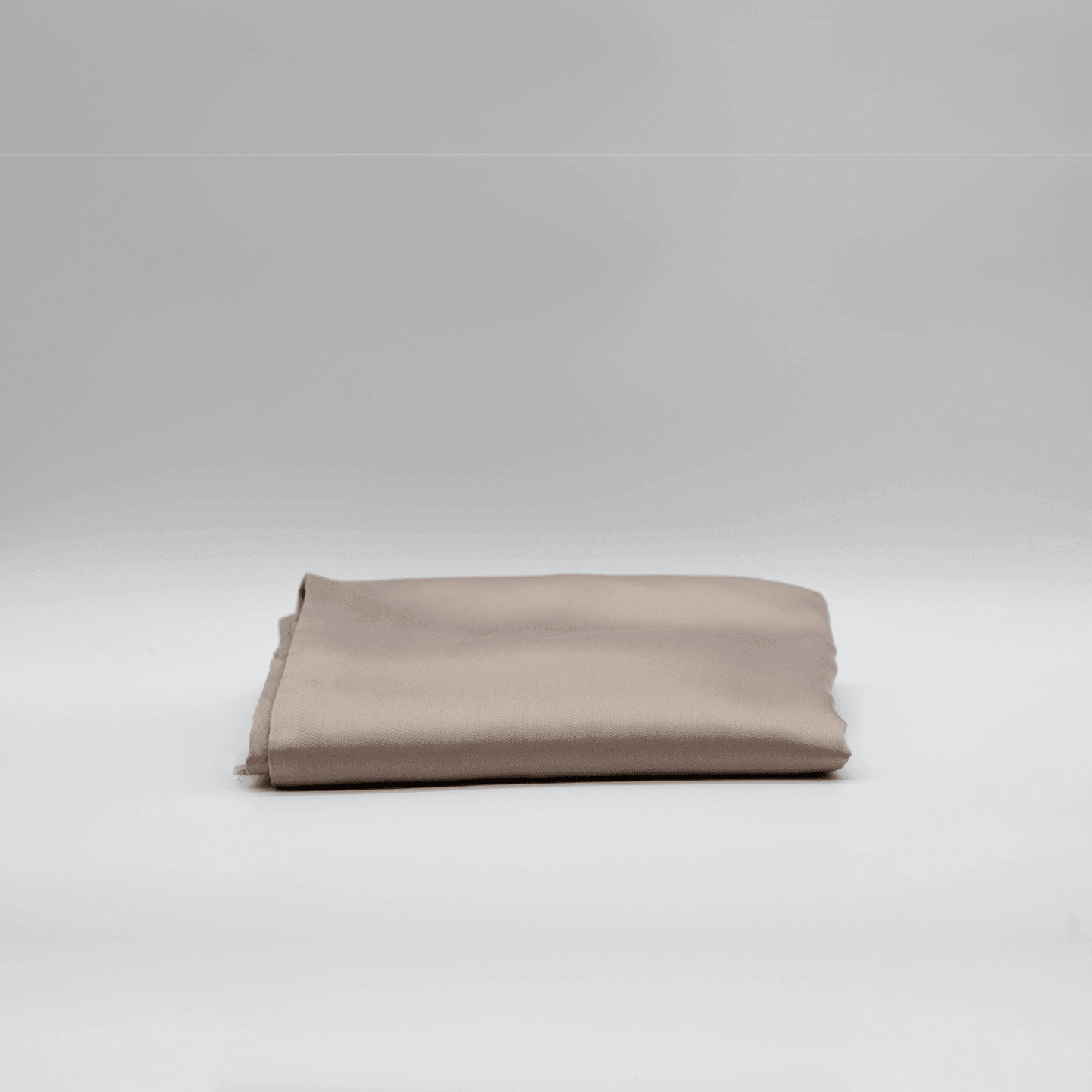 Greige Spannbettlaken von Hush & Holle